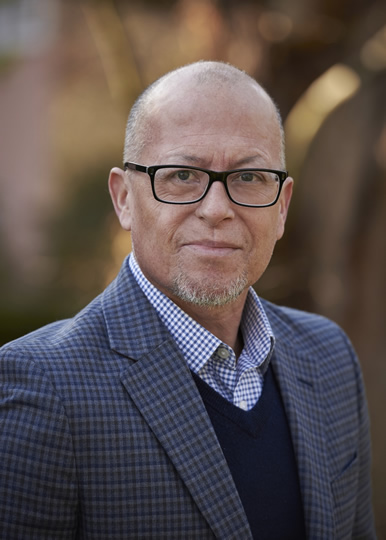 Eduardo Mendieta